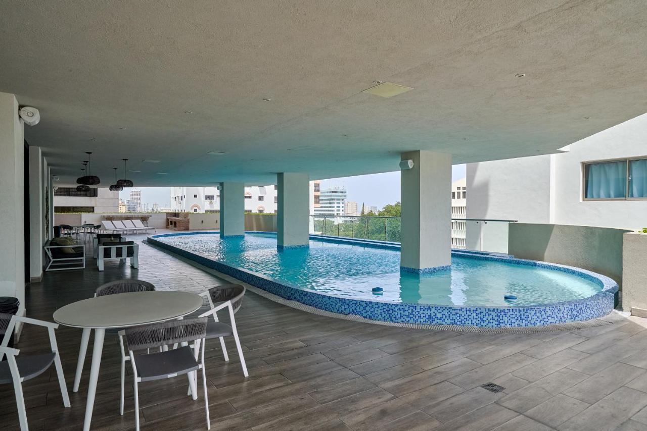 Escape Apartments, Balcony, Pool, Gym & Spa In La Julia Santo Domingo Exteriér fotografie